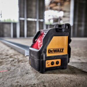 DEWALT DW088K RED BEAM CROSS LINE LASER LEVEL - Image 2
